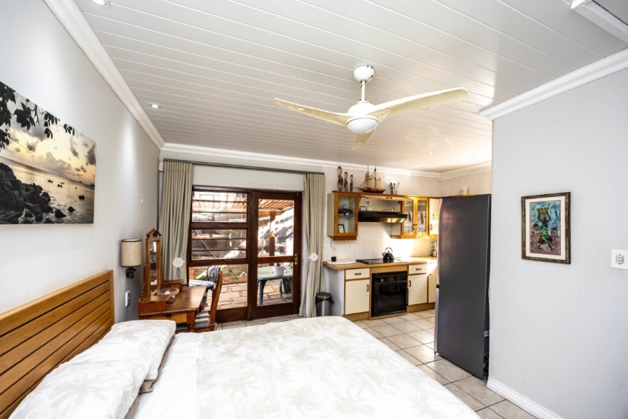 4 Bedroom Property for Sale in Beacon Bay Eastern Cape